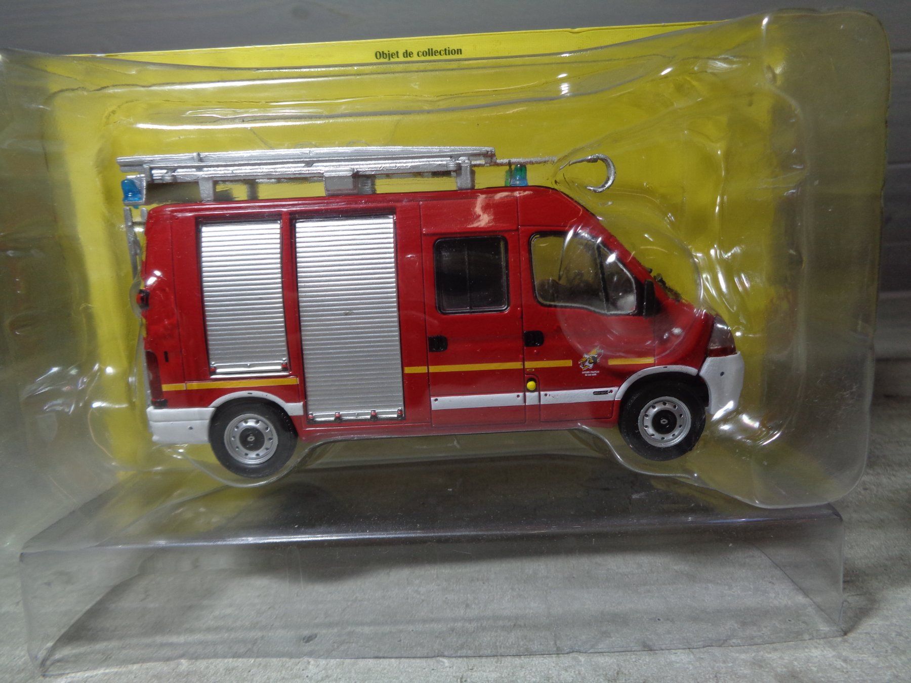 Renault Modellini d'auto: Hachette 1:43 Renault Master 2 FS Pompier – Nuovo e nell'imballaggio originale da Reconvilier venduto da rallycar 1