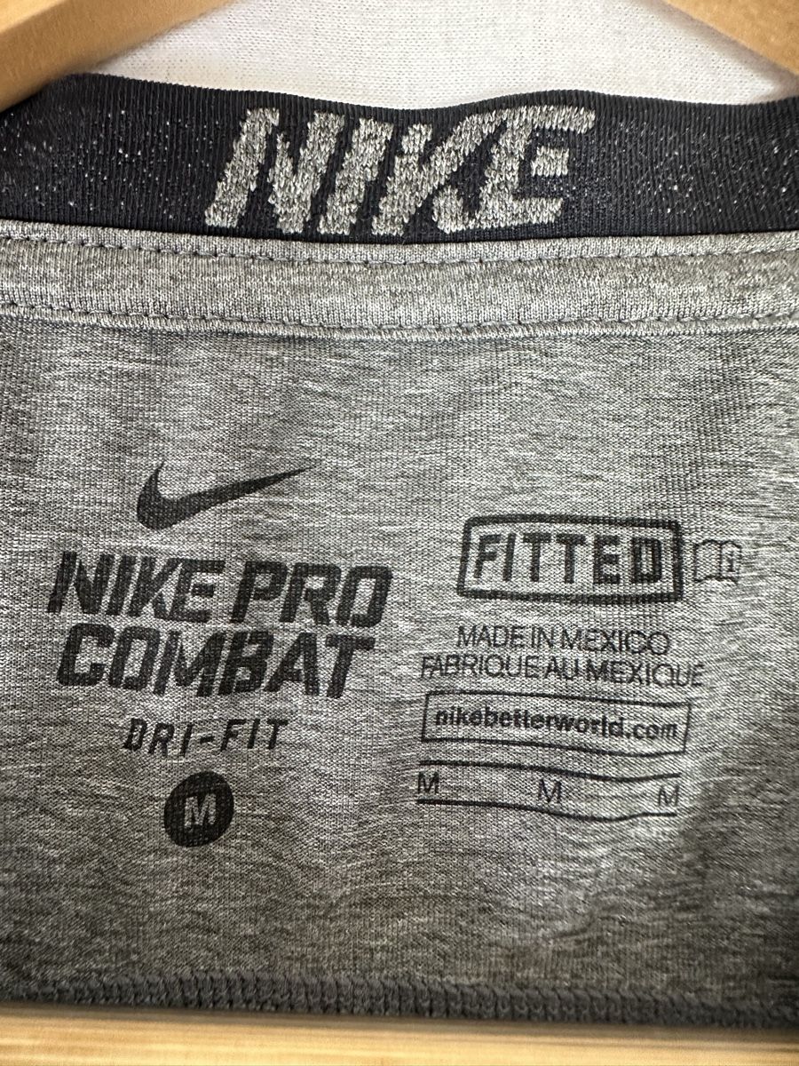 Nike T-shirt: Nike dporttshirt G M – Usato da Maienfeld venduto da tobeyl2020 3