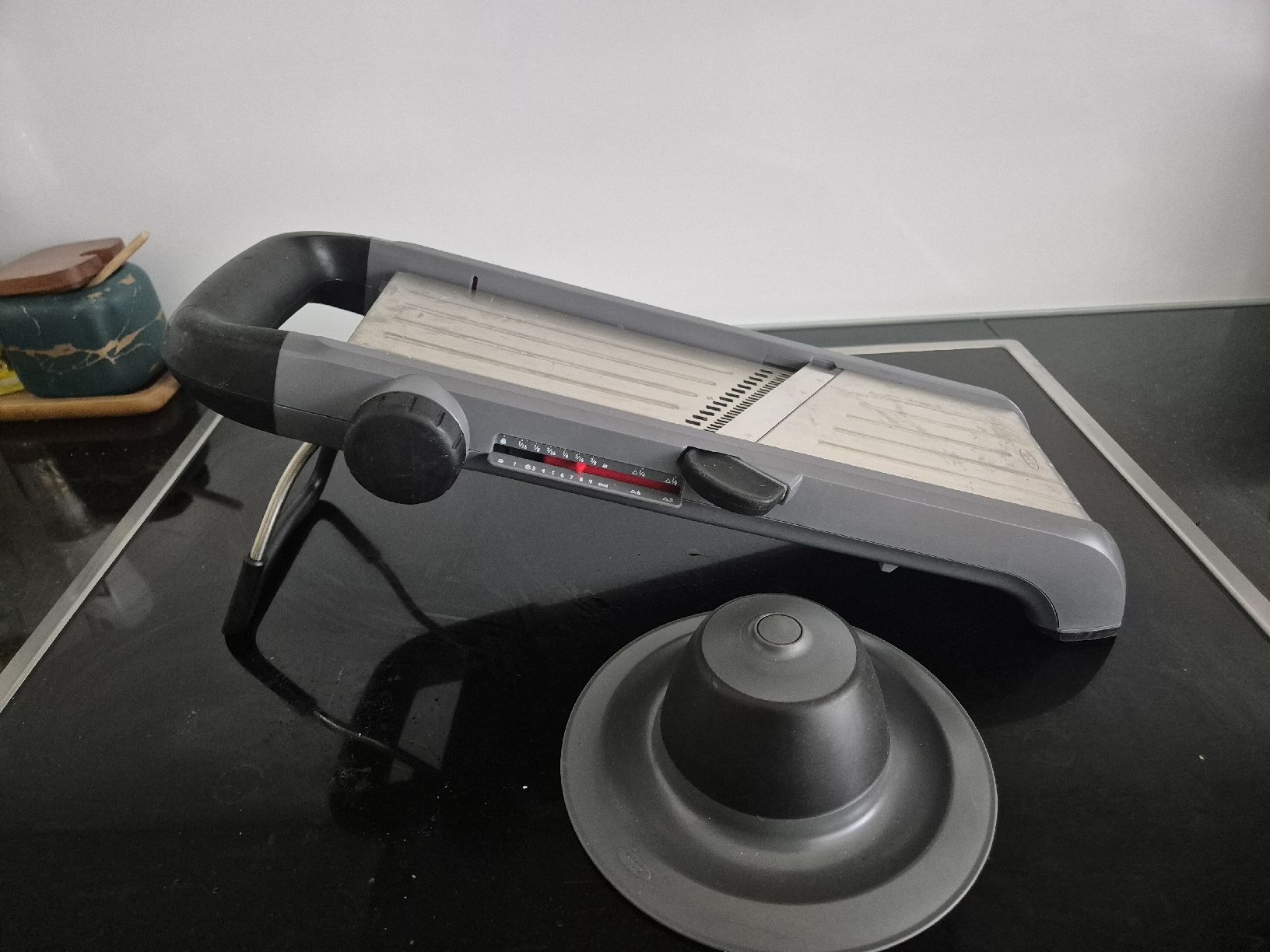 Oxo Küchengeräte:  OXO Good Grips Chef's Mandoline Slicer – Gebraucht aus Basel von Elena_02