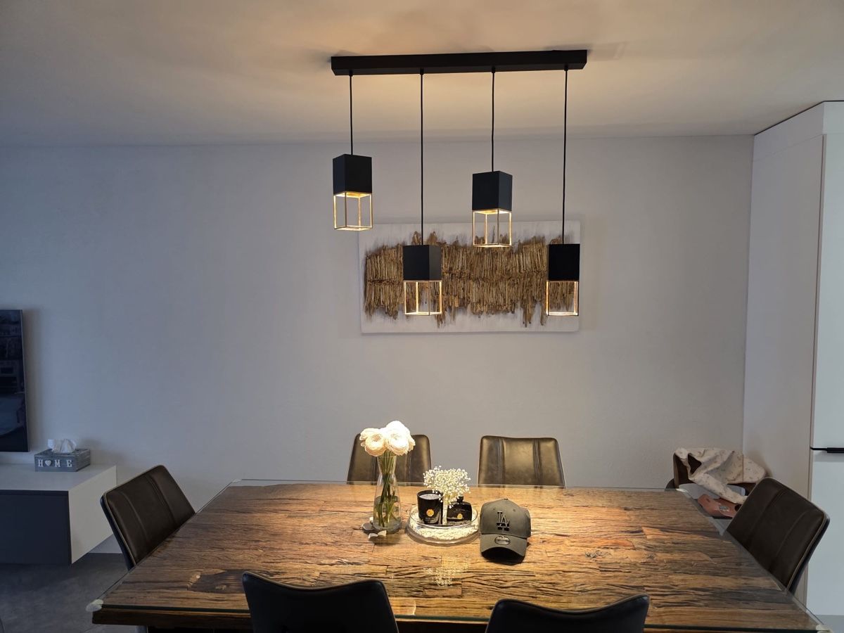 Lampadari & plafoniere: Hängeleuchte mit LED Leuchtmittel – Usato da Opfikon venduto da Desi.s 1