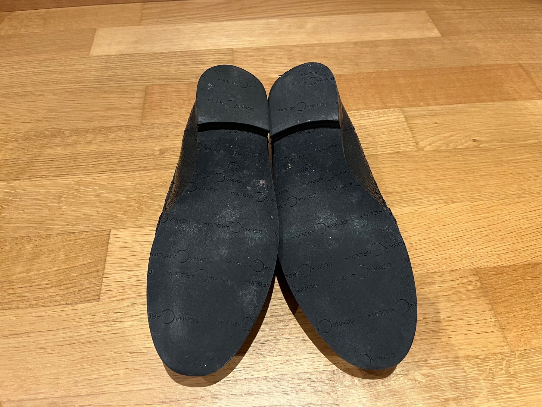 Scarpe da donna: Donna Carolina Leder Mokassin schwarz Gr39 – Usato da Wollerau venduto da bri_s9qv 5