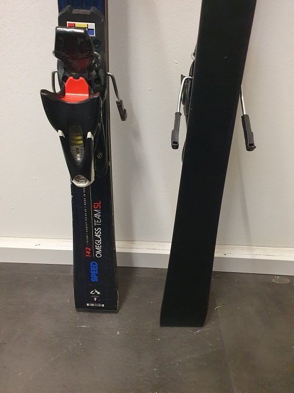 Dynastar Sci: DYNASTAR OMEGLASS SL  142cm -TOP ANGEBOT- – Usato da Grabs venduto da VUK10 3