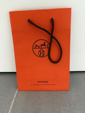 HERMES - Paper bag - 22 x 15cm