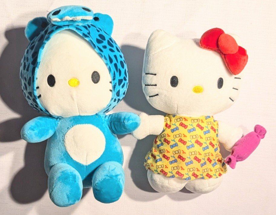 Giocattoli: 2x HELLO KITTY - PLÜSCHTIER - Plüsch Figur - Kuscheltier – Nuovo (secondo la descrizione) da Wängi venduto da ABIZONE-86