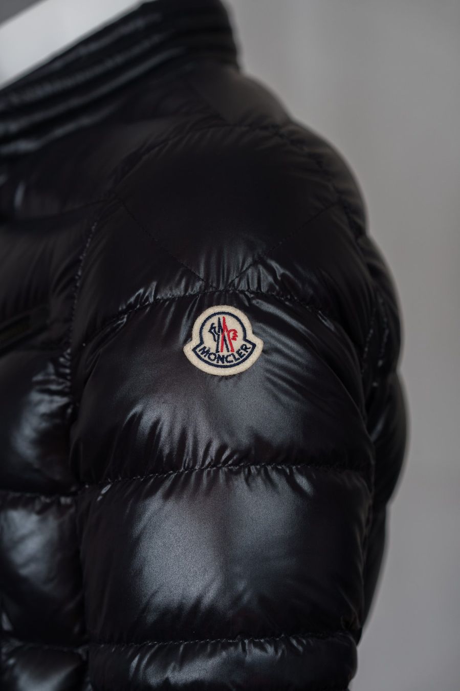 Moncler Giacche: Moncler Daunenjacke – Nuovo (secondo la descrizione) da Ennetbürgen venduto da jla_kh29 3