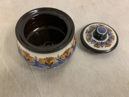 schöne Keramik Dose mit Deckel Handarbeit Ki8