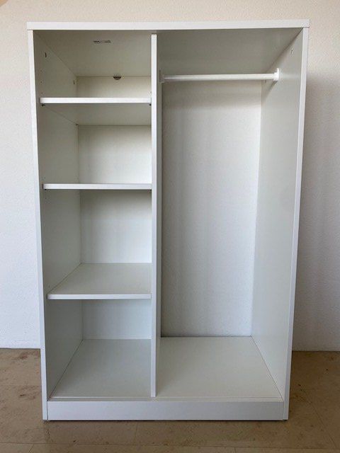 Ikea Guardaroba: Ikea Svyde Garderobe – Usato da Pfaffhausen venduto da stepober 1