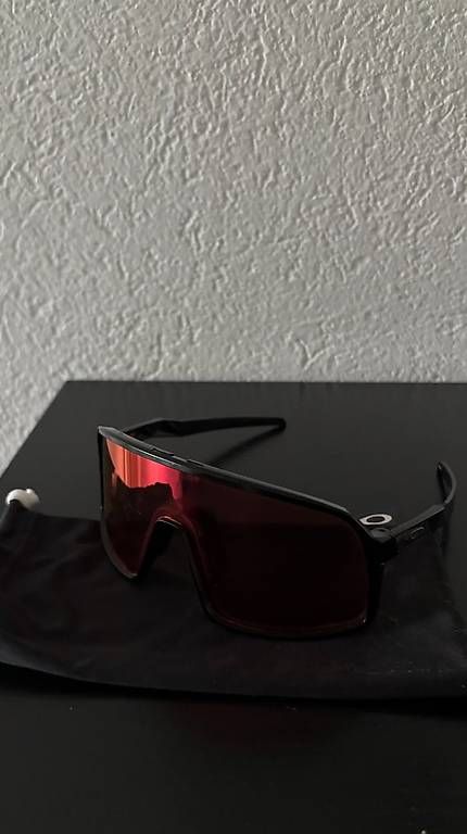 Occhiali & Lenti:  Oakley Sutro S  – Usato da Gränichen venduto da joe_z6tz 1