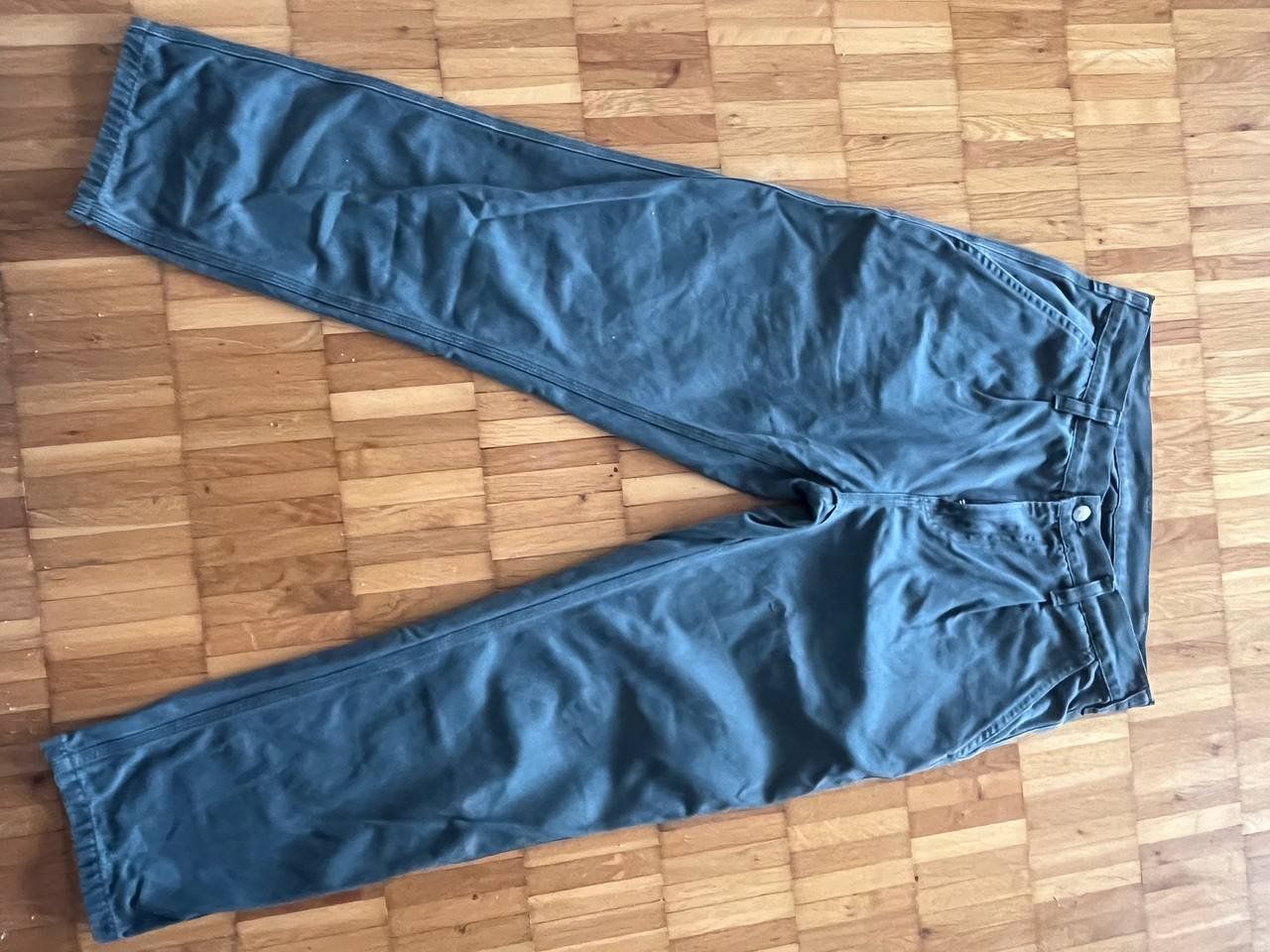 Pantaloni: Carhartt Abbott Hosen 29 – Usato da Bern venduto da mur_5fsm