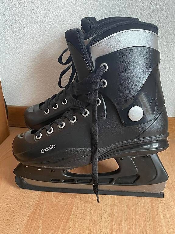 Pattini da ghiaccio: Schlittschuhe. Grösse 39. – Usato da Ipsach venduto da tako05