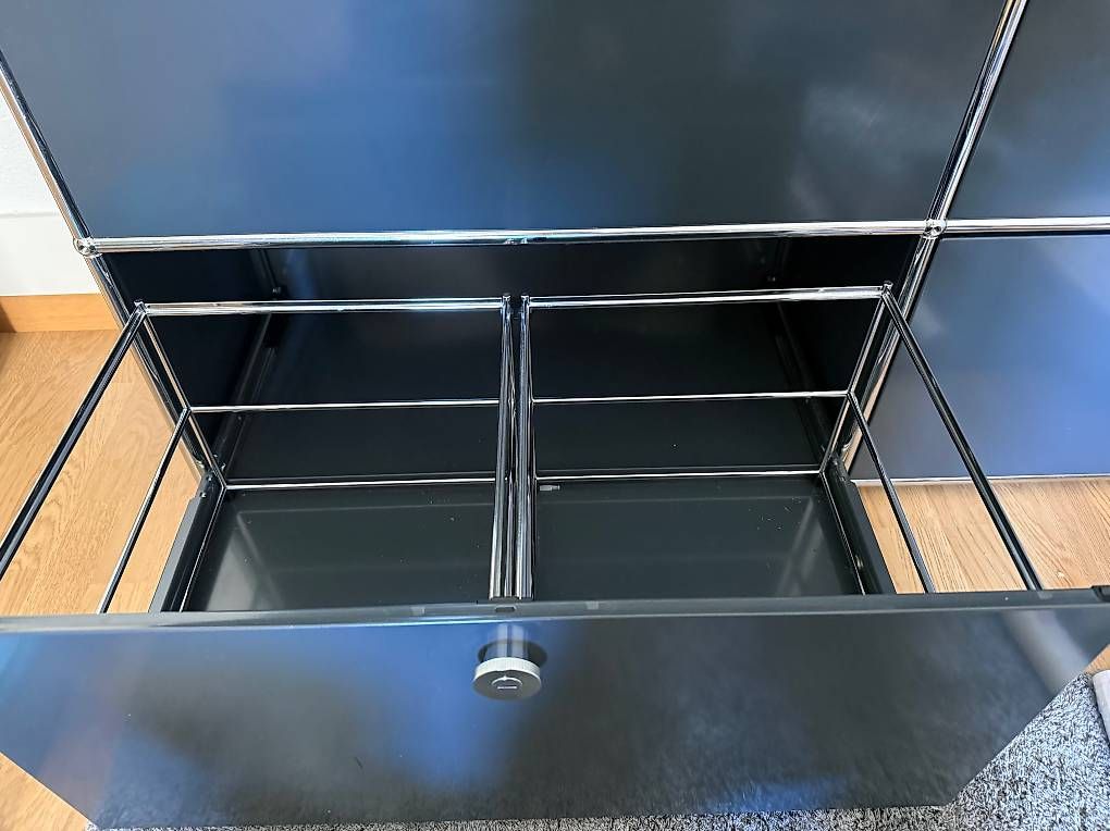 Scaffali: USM Haller Sideboard 2x3 Anthrazit  150 cm – Usato da Bern venduto da reto_r 4