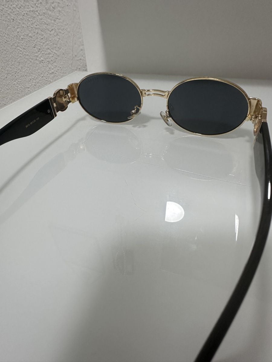 Versace Occhiali & Lenti: Versace Sonnenbrille, Gold – Nuovo (secondo la descrizione) da Oberurnen venduto da nes_8xqt 4