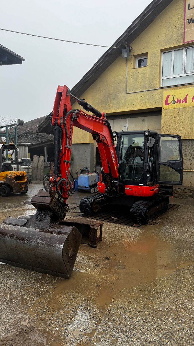 Kubota Bagger: Bagger Hutter Kubota KX057-4 mit Oilquick Nr. 005 – Gebraucht aus Niederbipp von baggerch 3