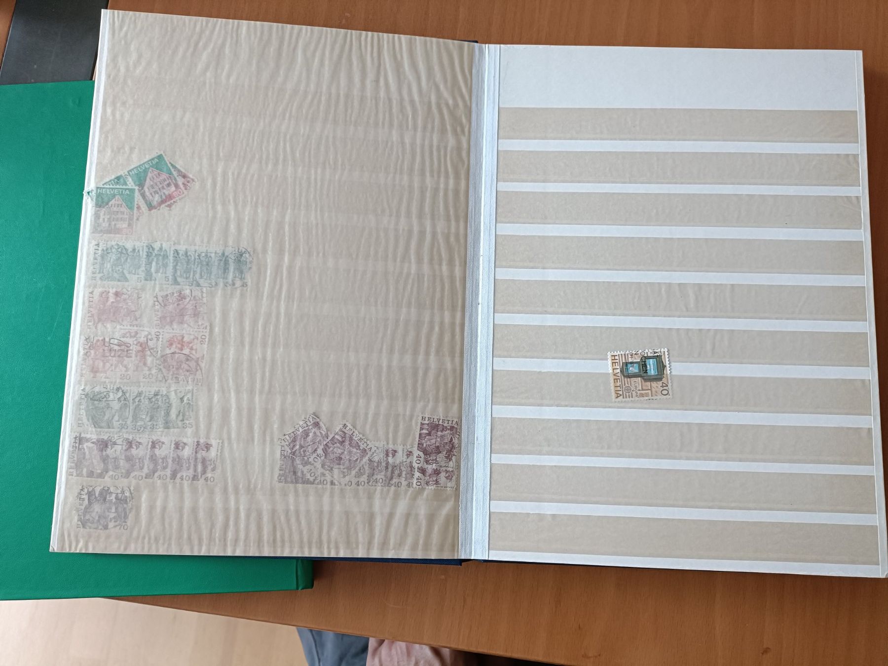 Album: Briefmarken Album – Usato da Luzern venduto da tristan696 1