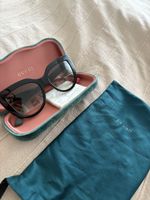 Gucci Sunglasses - Stylish Shades for Sunny Days! 😎☀️