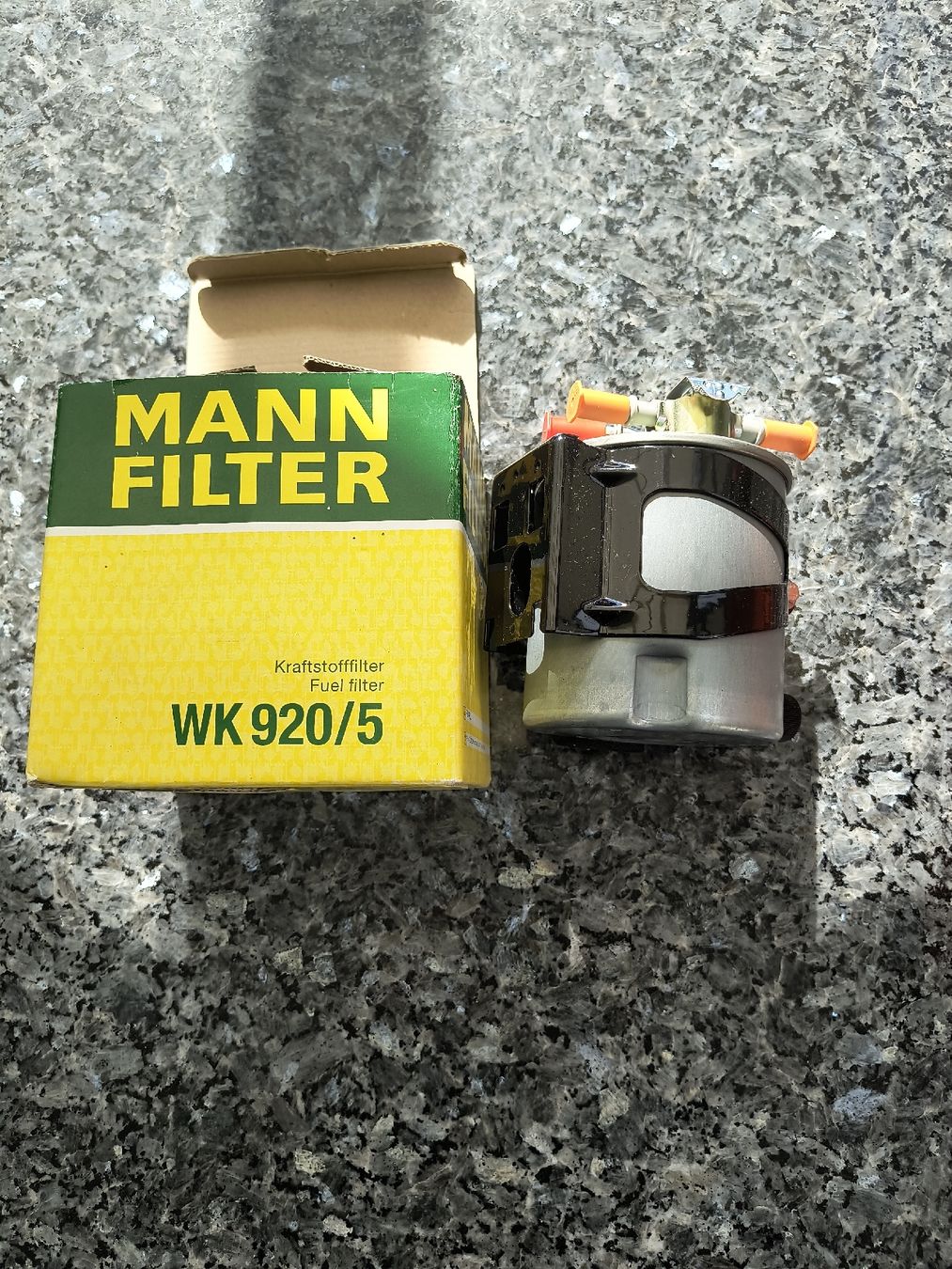 Ventilazione: Hochwertige MANN-FILTER Kraftstofffilter  – Nuovo (secondo la descrizione) da Lostorf venduto da Jalbi