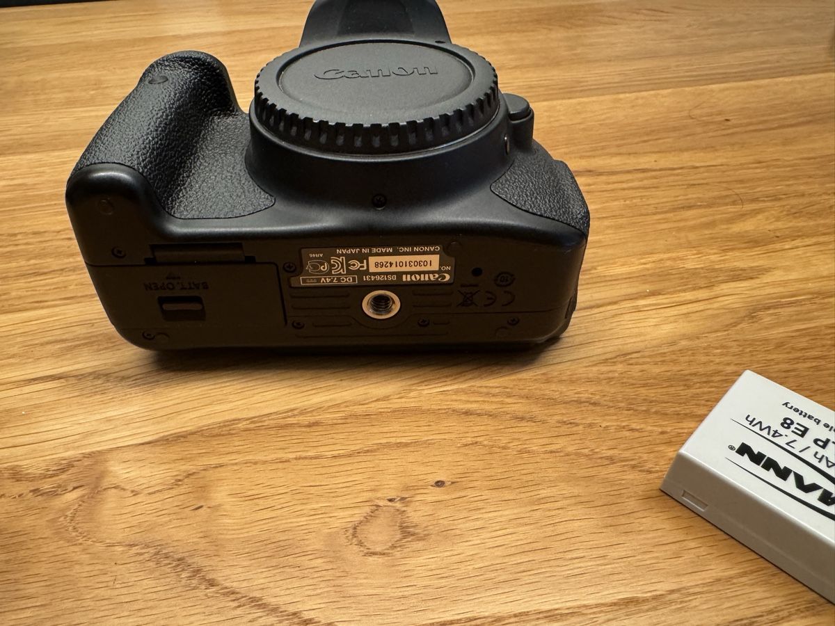Canon Appareil photo: Canon eos 700D – D'occasion à Richterswil par mehmetb 1