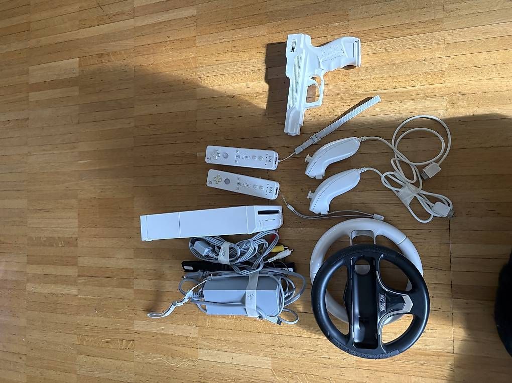 Consoles: Nintendo Wii completa + accessori + giochi – D'occasion à Pregassona par gio_9s2l