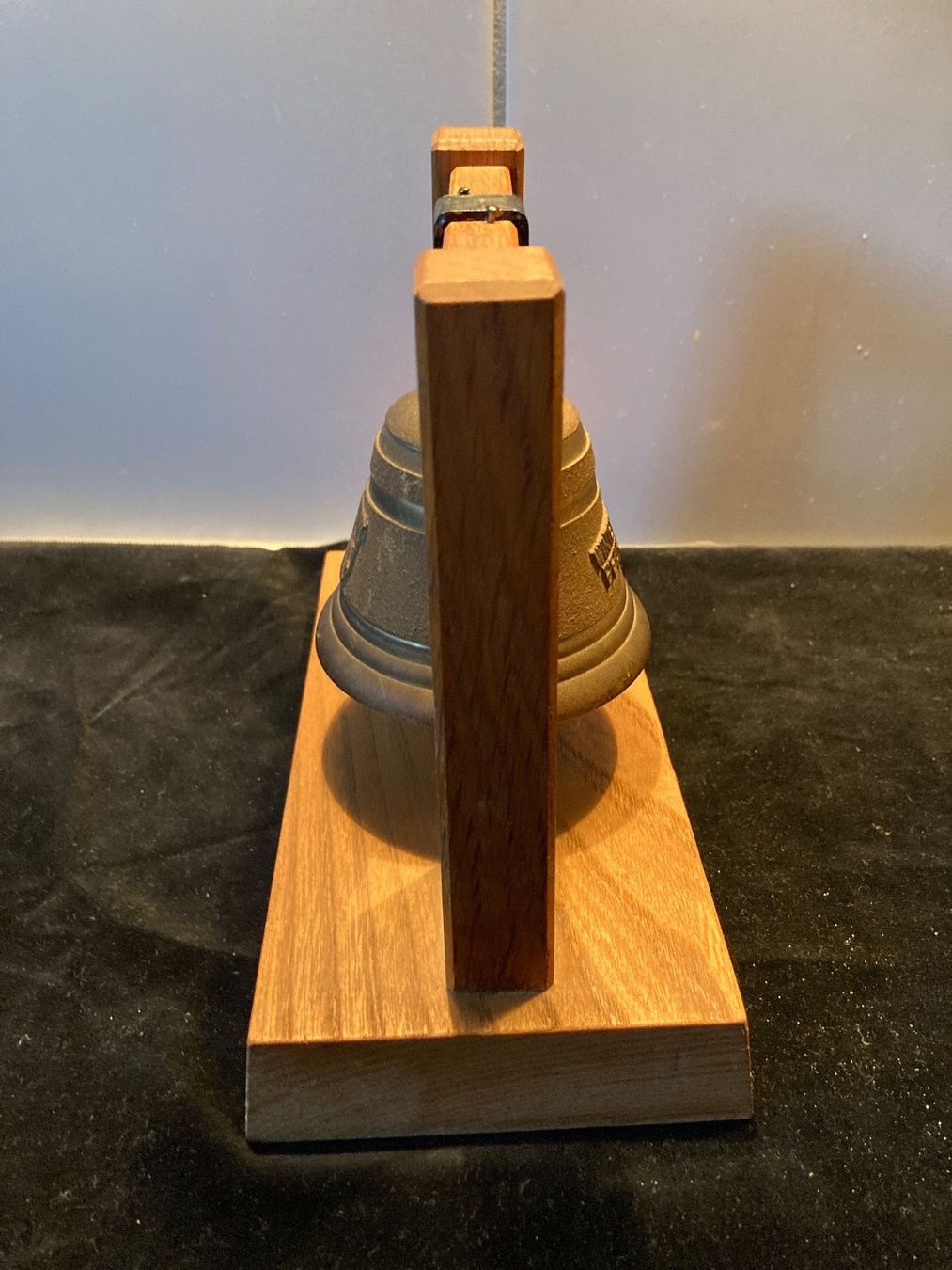 Cloches & sonnailles: Schwingende Tischglocke 1980 – D'occasion à Zürich par Chaeffeler 1