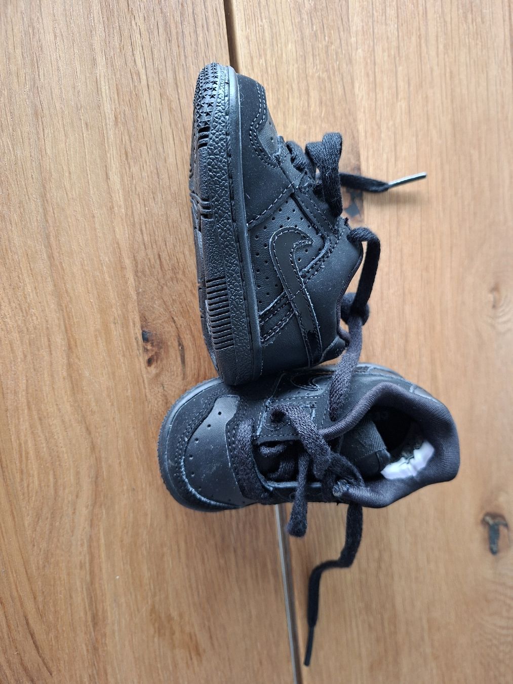 Nike Scarpe per ragazzi: Kinderschuh Nike Gr. EU 18.5 – Nuovo e nell'imballaggio originale da Niederried b. Kall venduto da gabber23 2