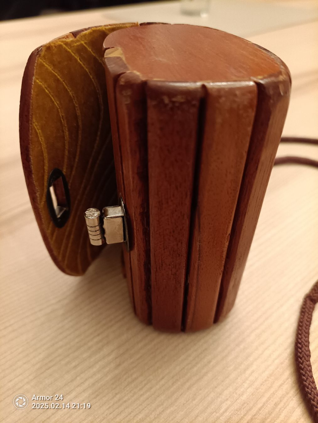 Taschen: Holz Handtasche "Rarität" – Gebraucht aus Emmen von Mocck 2