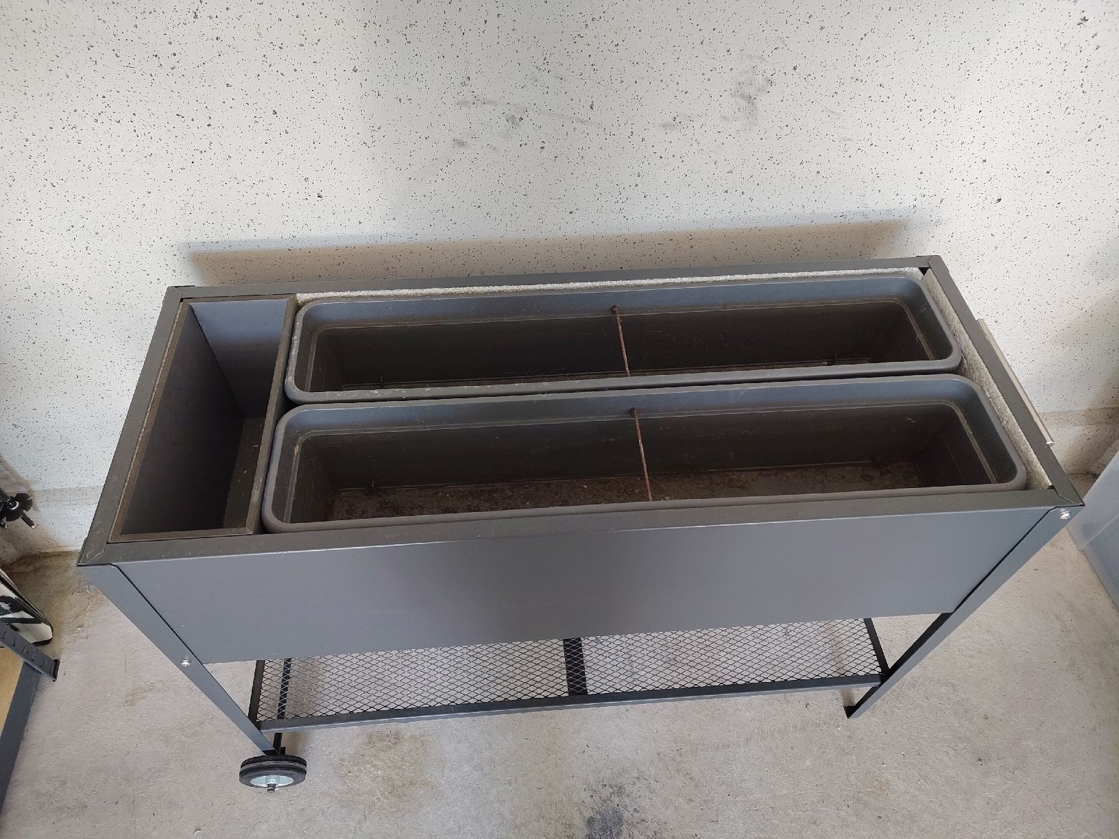 Vasi per fiori: Hochbeet Metall Anthrazit inkl. 2 Blumenkisten – Usato da Stettlen venduto da SyBi_39 4