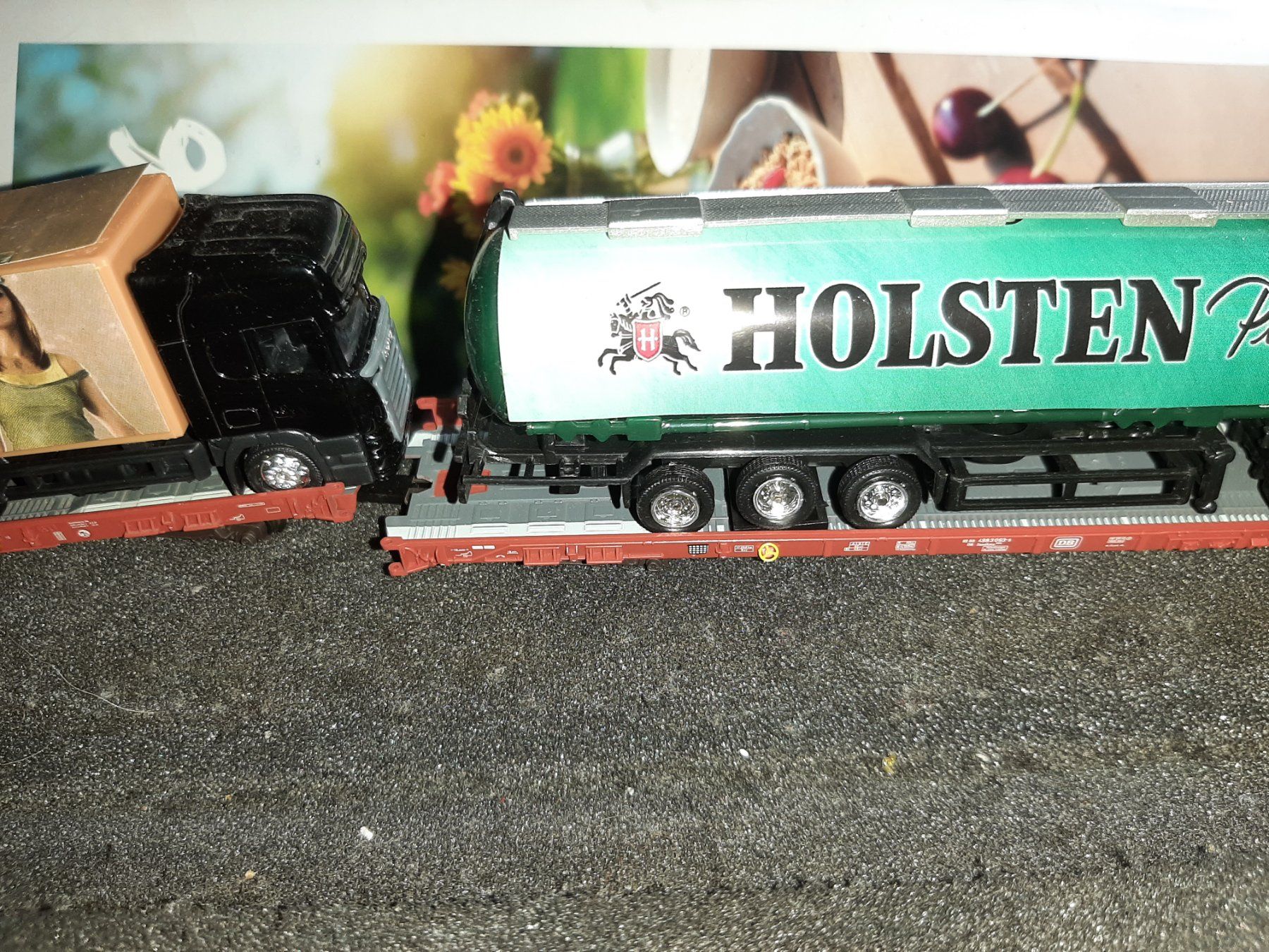 Fleischmann Trains électriques: FLEISCHMAN 2X 3211 AVEC CAMION REF. 36 – D'occasion à Avully par RIVALIS 1
