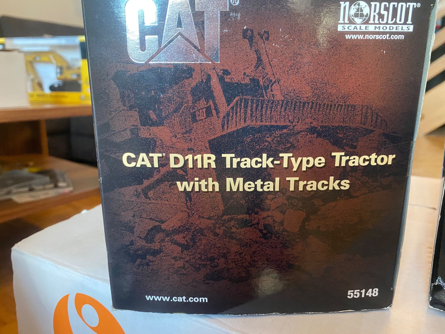 Modellbausätze & Standmodelle: Norscot 55148 CAT D11R Old Silver1:50 – Neu (gemäss Beschreibung) aus Fehraltorf von bosch007 2
