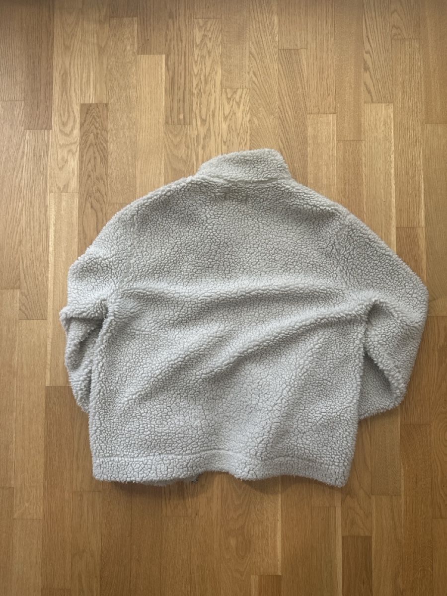 Weekday Giacche: Weekday Fleece Jacket Grey Size L – Usato da Brittnau venduto da iBazuka 1