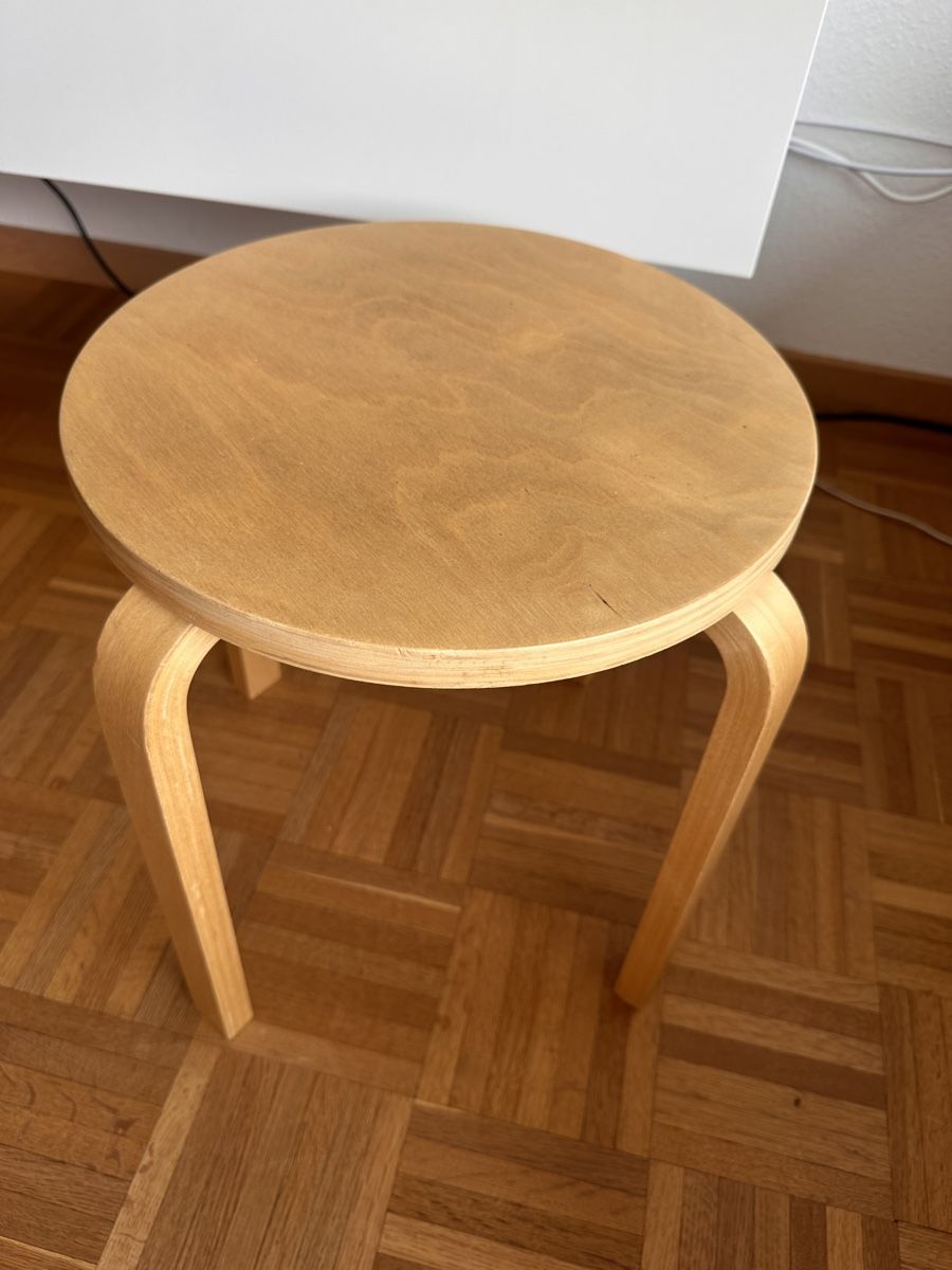 Ikea Hocker: Vintage IKEA Frosta Hocker 90iger – Gebraucht aus Baden von Marytumby