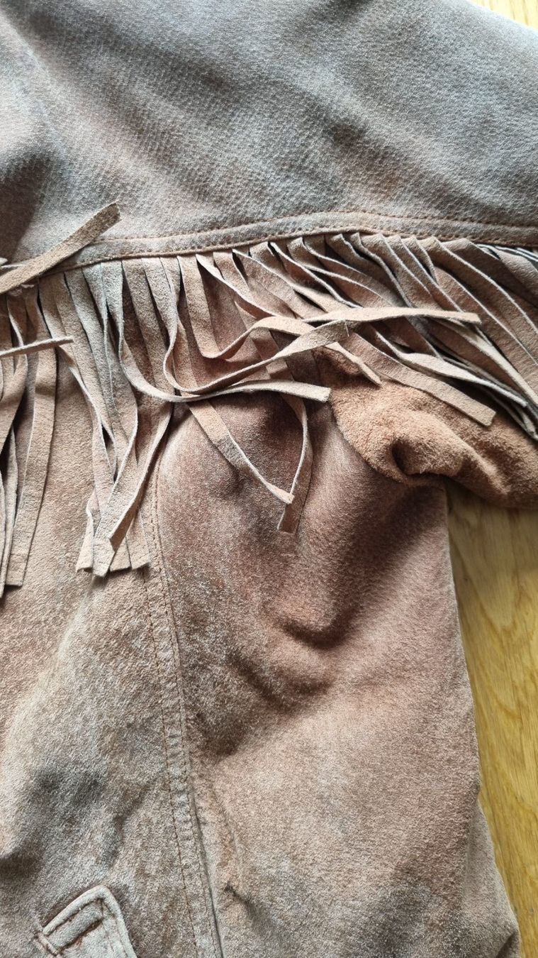 Costumes: Fransen-Lederjacke von Rocky Gr.136 Wildleder – D'occasion à Belp par MaSu39 4