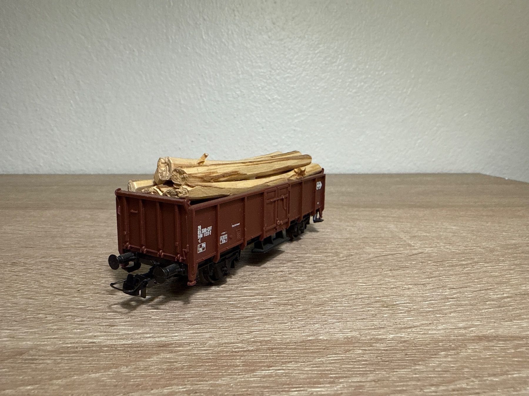 Lima Modellini di ferrovie: Lima Güterwagen SBB H0 (54) – Usato da St-Aubin-Sauges venduto da Lo_Go 2