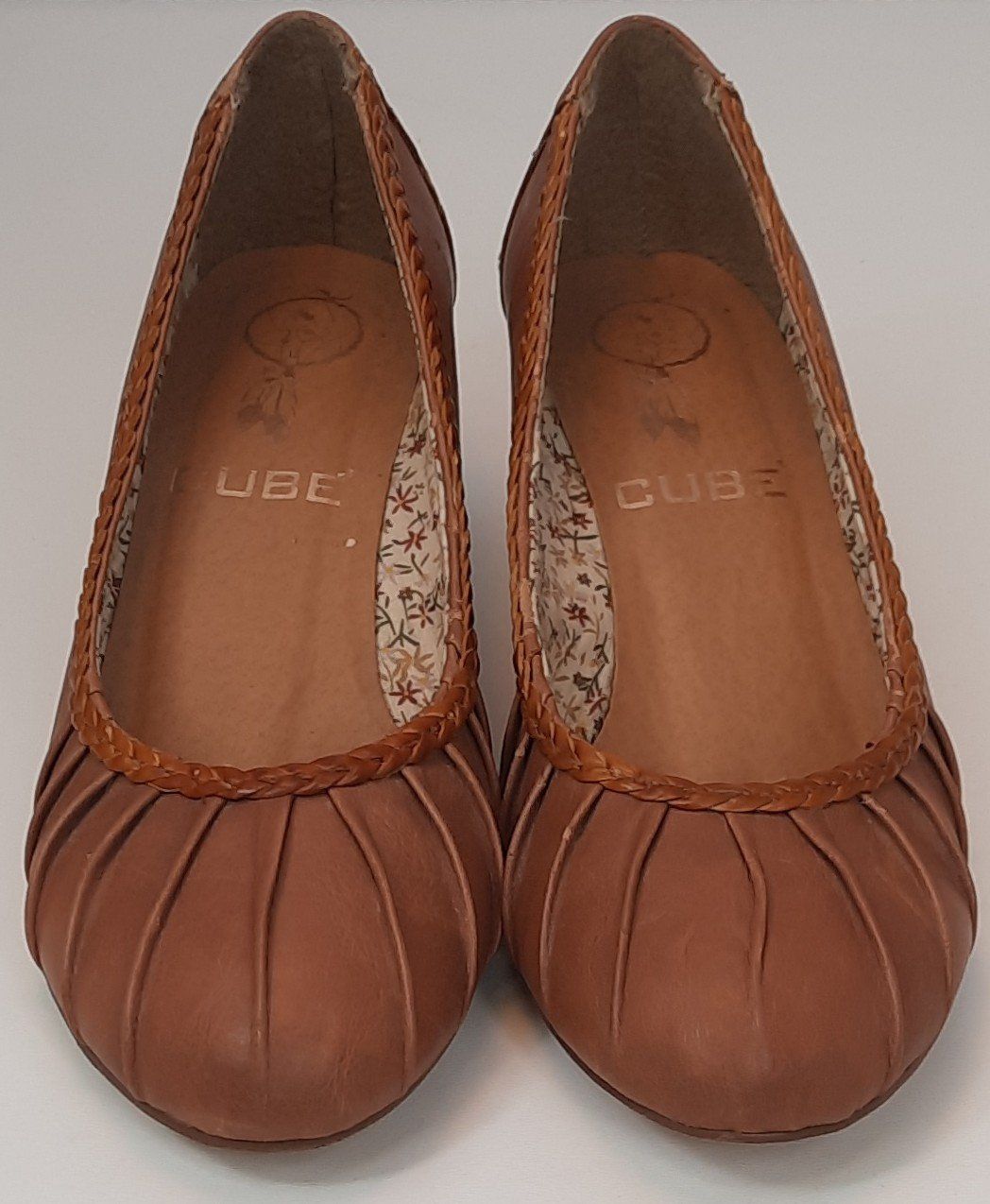 Cube Scarpe da donna: CUBE Damen Pumps Braun Gr.37 – Usato da Seuzach venduto da VT-Collections2