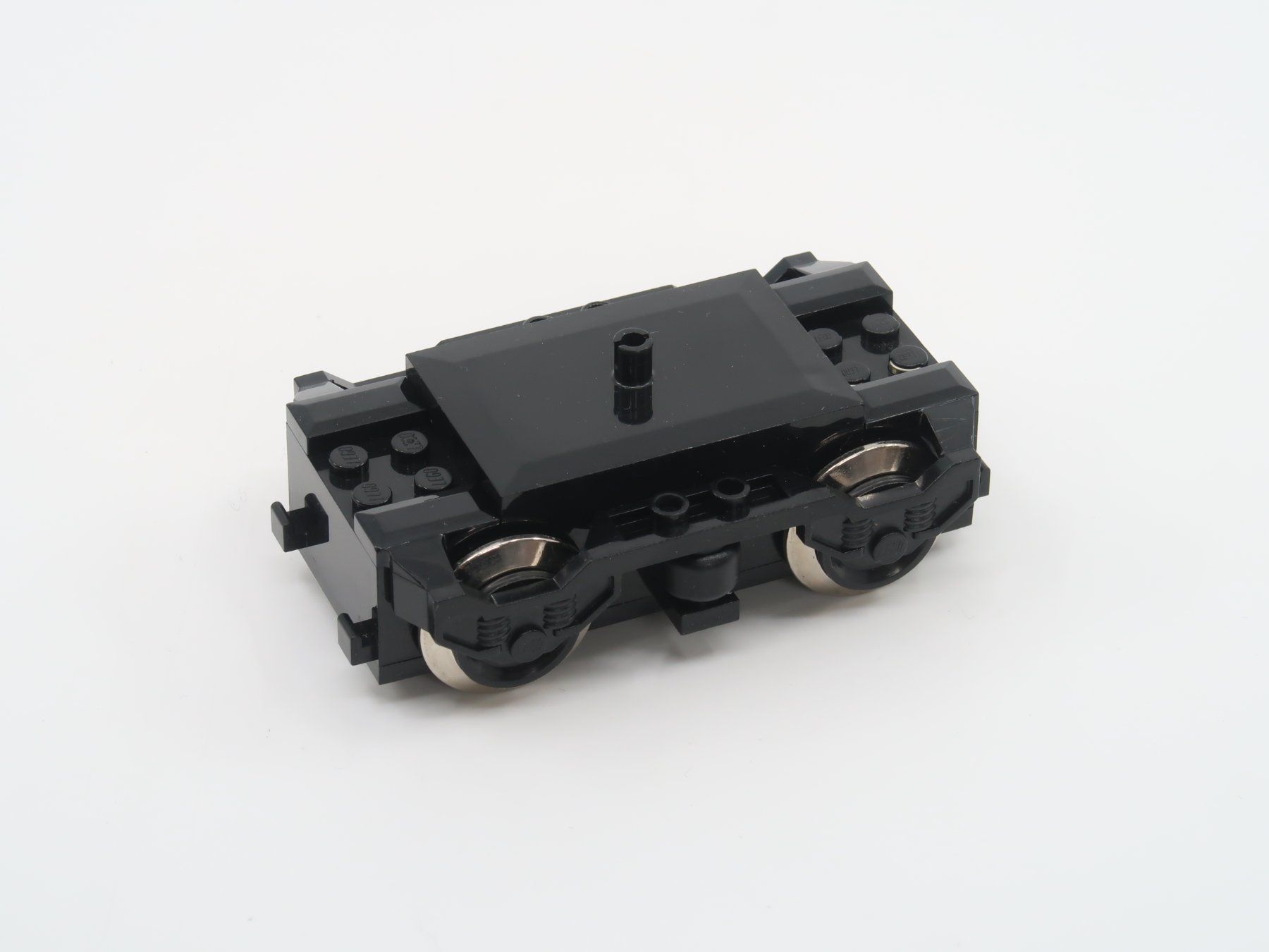 Lego Spielzeuge: Lego Eisenbahn Zug Motor 9V Train – Gebraucht aus Oberwil b. Büren von nih_qt5f