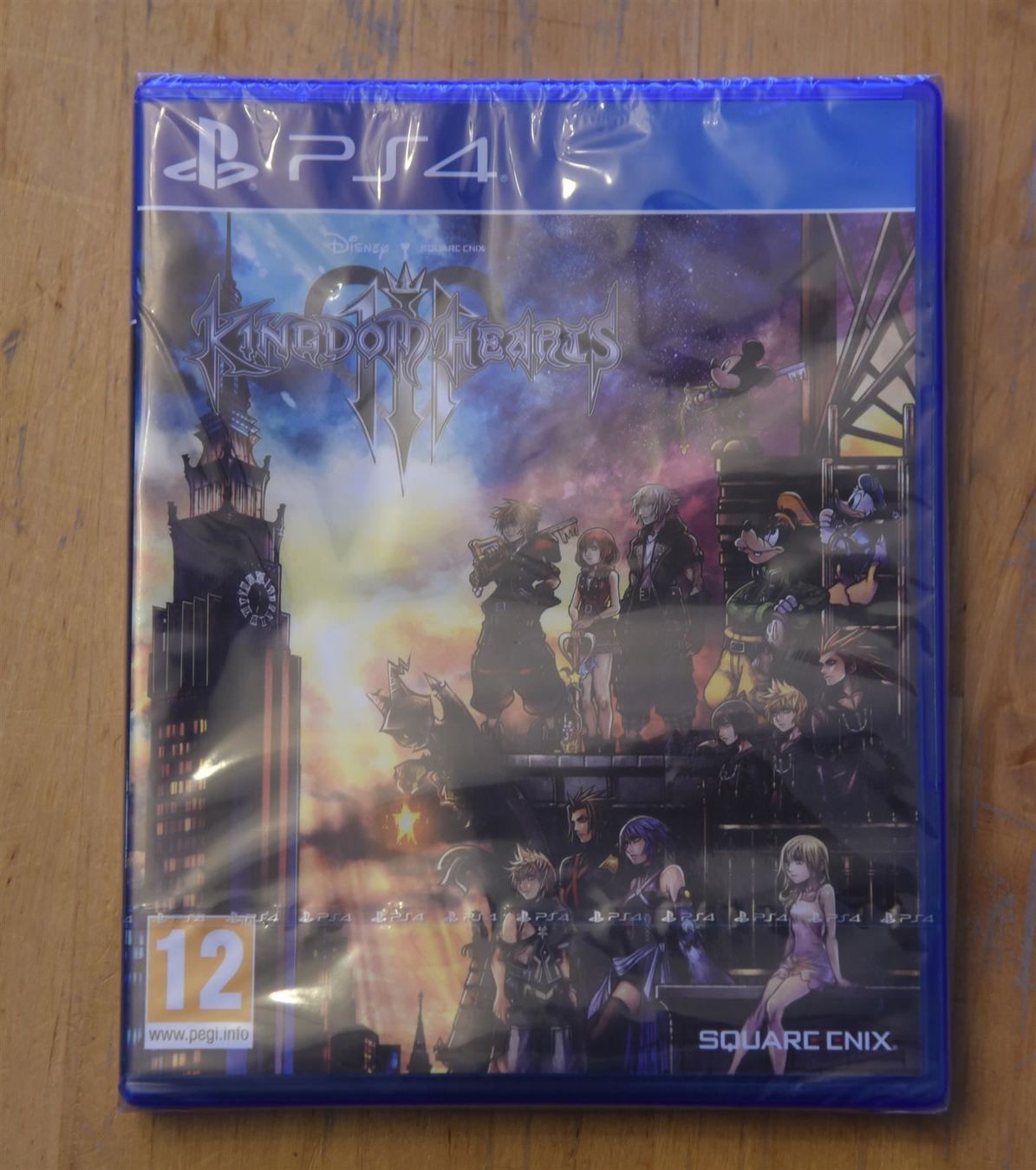 Sony Console: Playstation 4 Konsole mit 1 Game – Usato da Frenkendorf venduto da gelbeZinnie 6