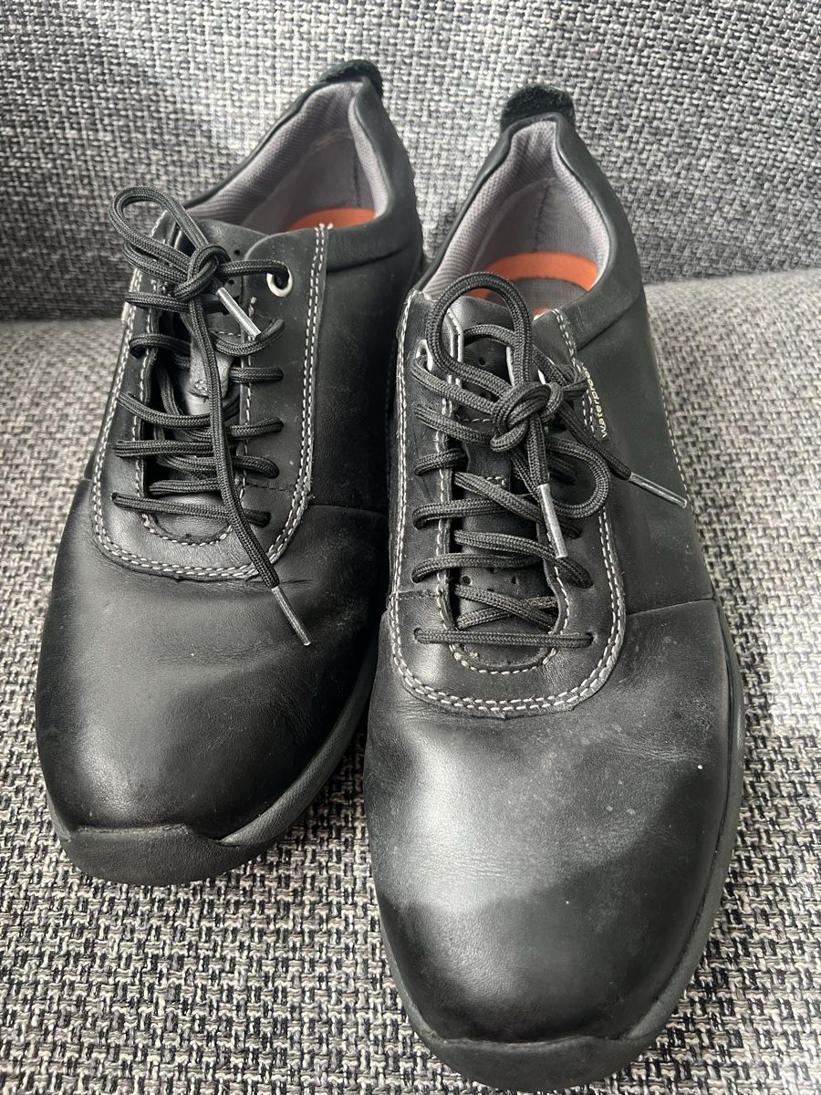 Clarks Scarpe da uomo: Clarks Schuhe 44 – Usato da Zürich venduto da Walllstreet 1