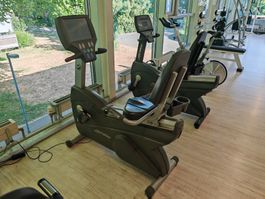 Life Fitness 95RE Recumbent Bike