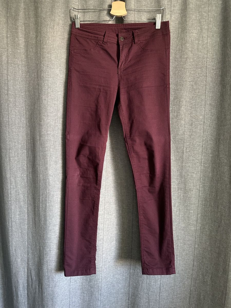Calzedonia Pantaloni: Damen Hose Slim Fit – Usato da Uitikon Waldegg venduto da MGC