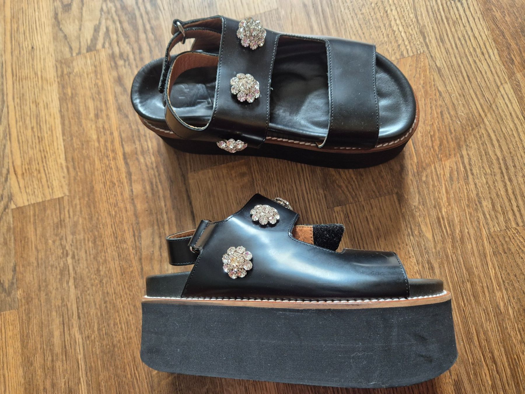 Ganni Scarpe da donna: Ganni leather platform sandals size 38 – Nuovo (secondo la descrizione) da Zürich venduto da monadiederich 1