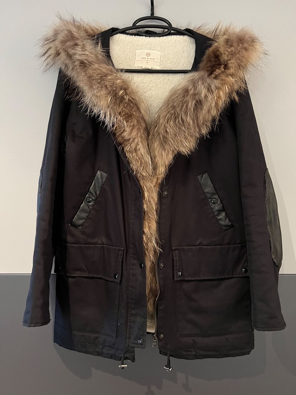 Giacche: Winterjacke mit Echtfell – Usato da Niederuzwil venduto da viv_8zxc