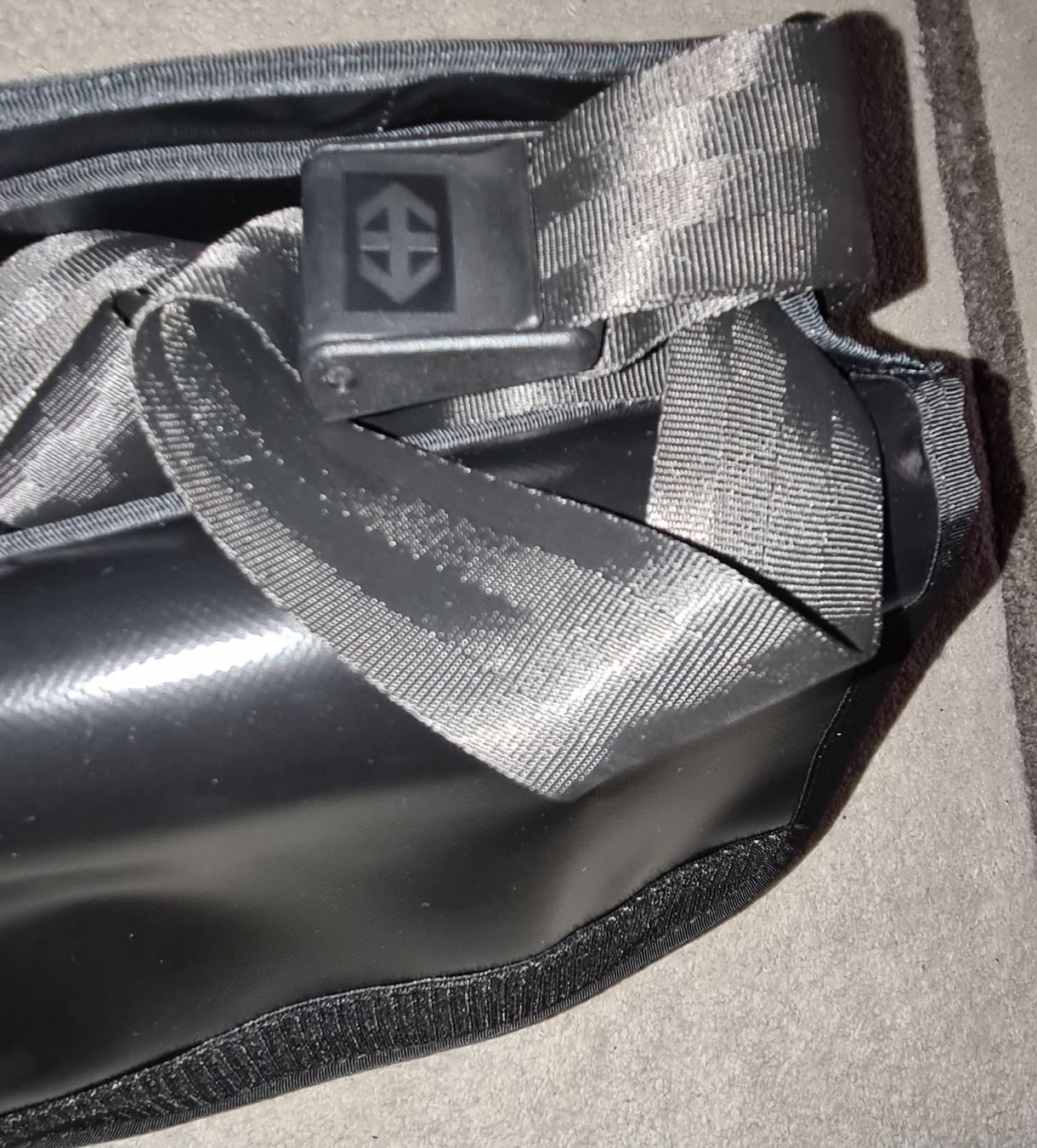 Altro in  Abbigliamento & Accessori: petite sacoche plastifiée / – Nuovo e nell'imballaggio originale da Cortaillod venduto da signep