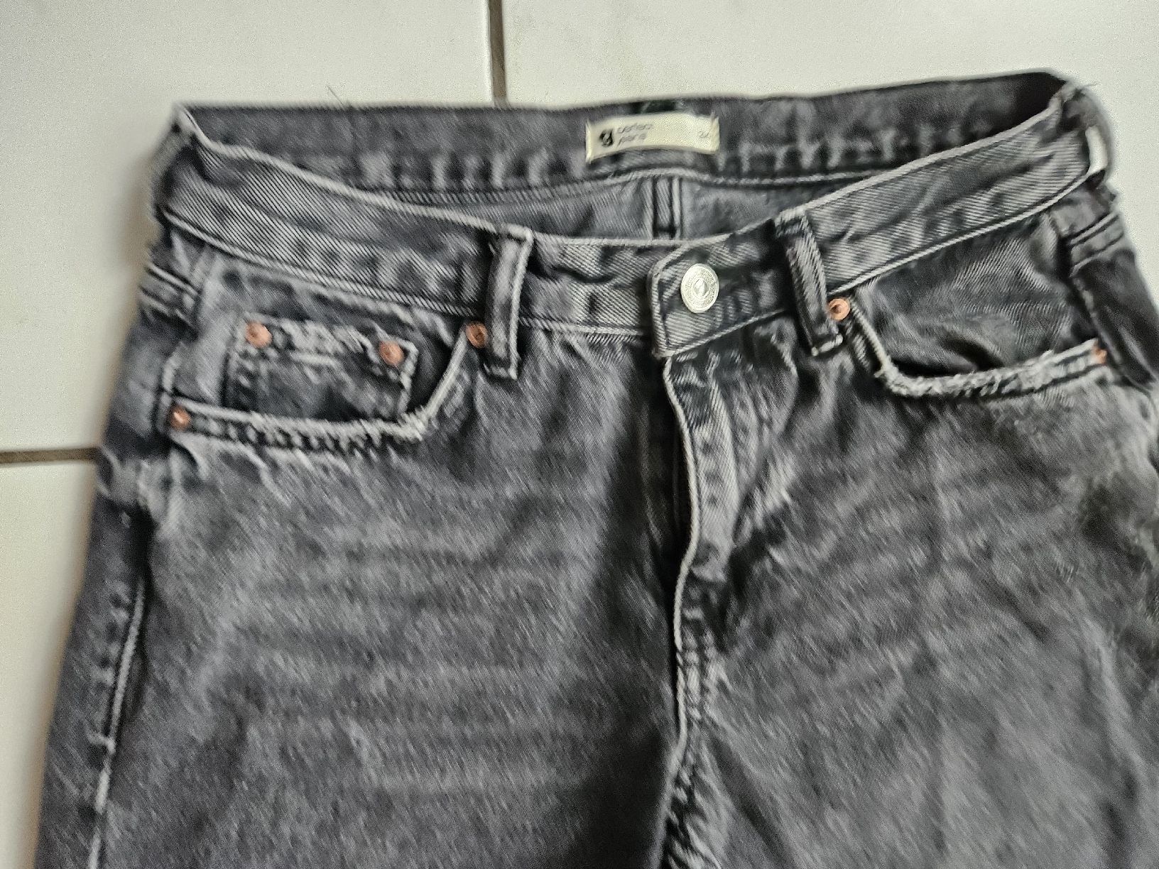 Jeans: jeans gr.34 – Usato da Niederwil AG venduto da marciag 2