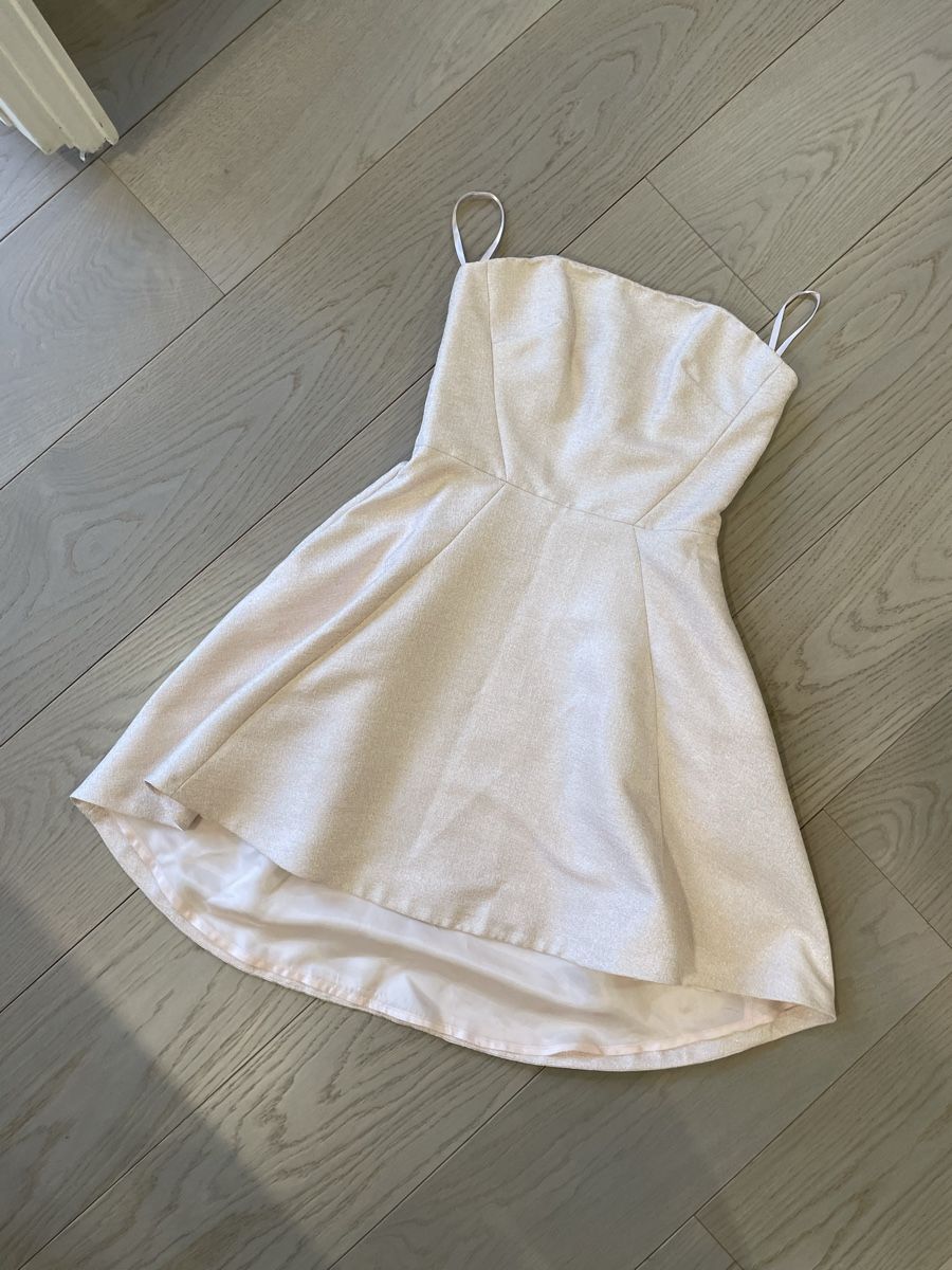 Vestiti: COSTE ROBE ROSE (TAILLE -36) – Nuovo (secondo la descrizione) da Genève venduto da rom_8nwv