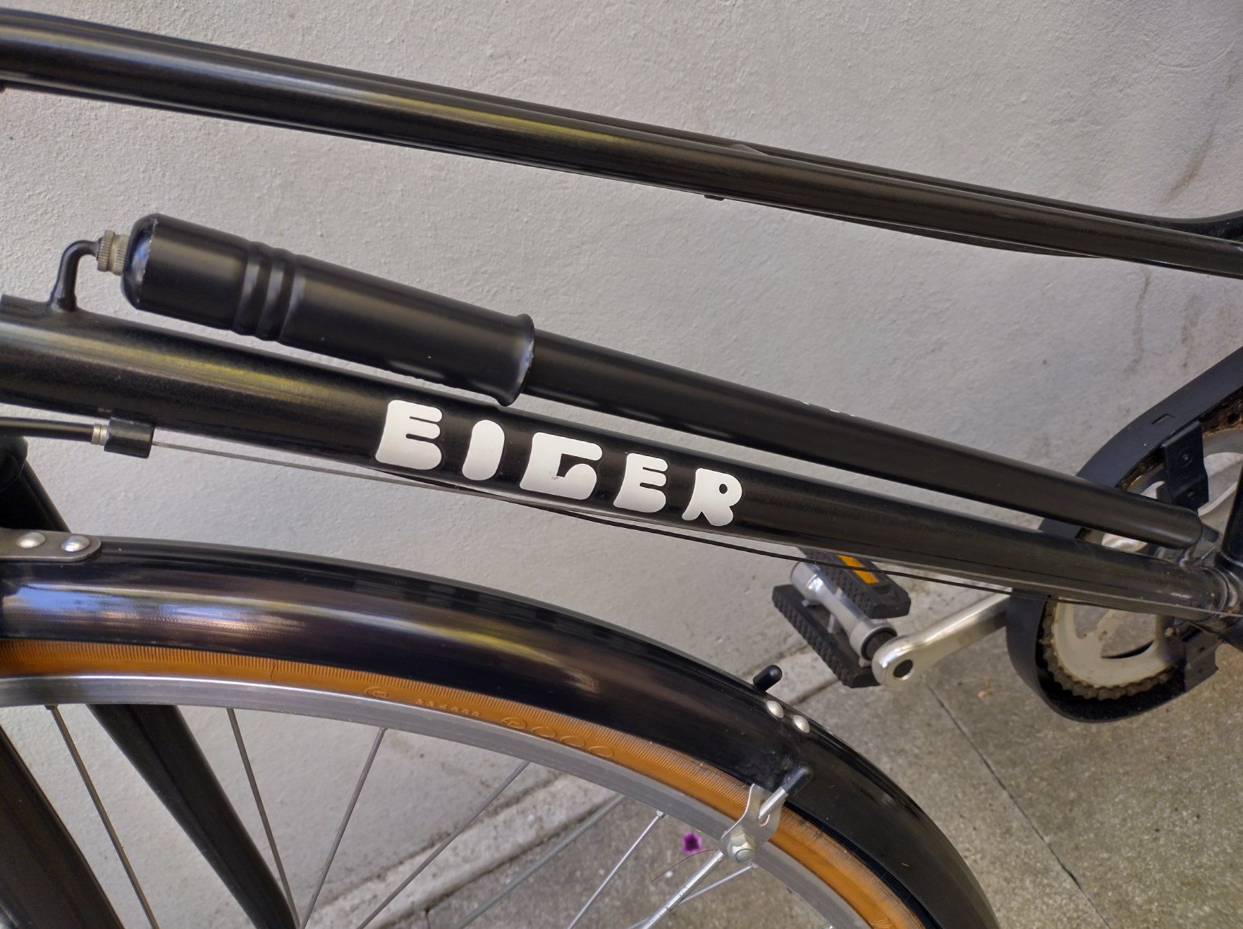 Vélos: RETRO DAMENVELO EIGER – D'occasion à Oberwil BL par Fgquerschleeger 1