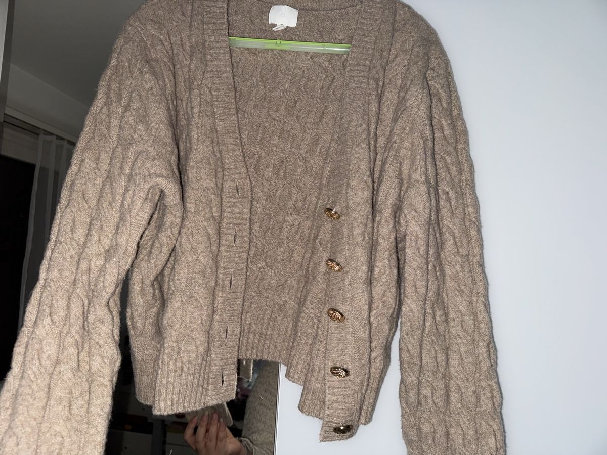 H&M Maglioni & Felpe: H&M Strickjacke, Beige, Grösse L – Nuovo (secondo la descrizione) da Pfäffikon ZH venduto da Tetu.33