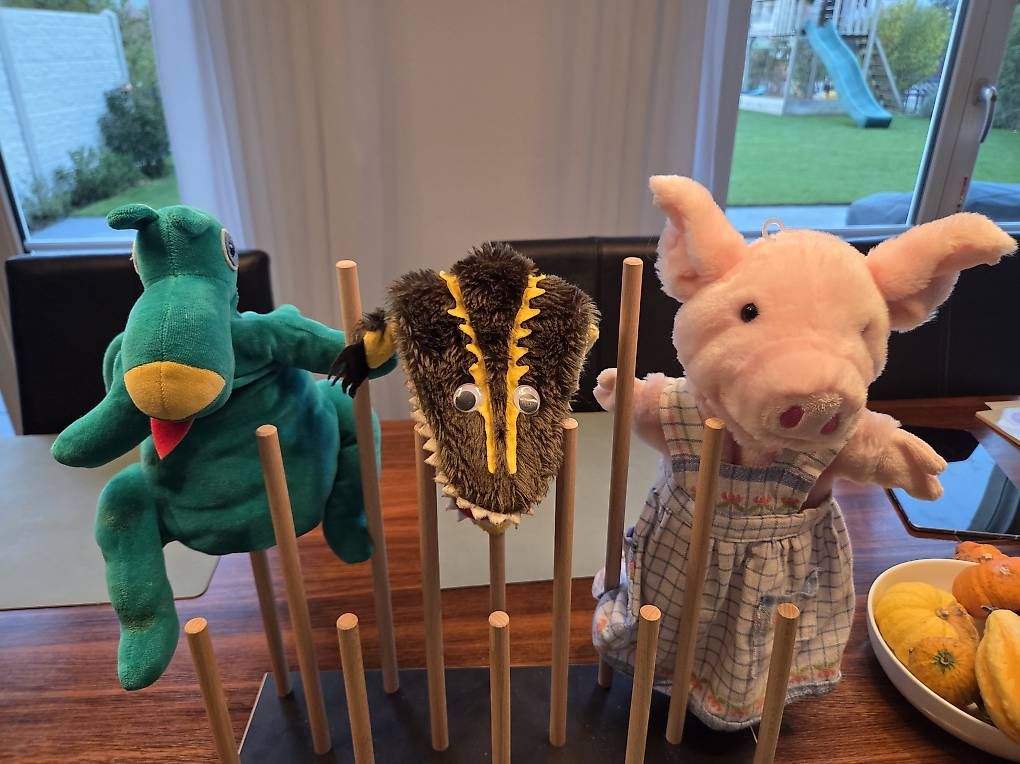 Giocattoli: Handpuppe Kasperlepuppe Puppentheater – Usato da Seuzach venduto da Muehlben 1
