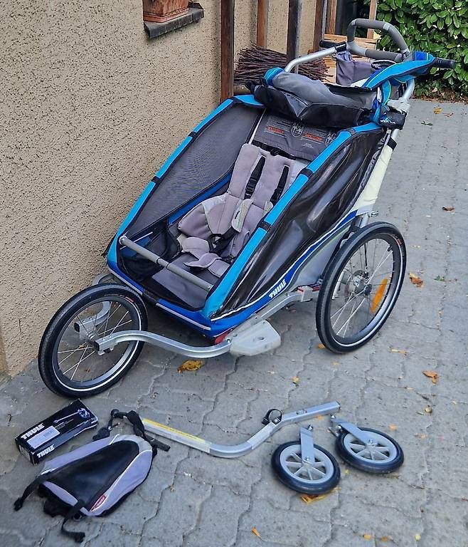 Thule Rimorchi: Thule Chariot CX2 mit Zubehör – Usato da Zollikofen venduto da Ruebezahl