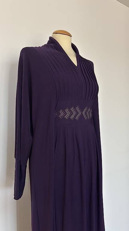Vestiti: Kleid/Abaya violett gr. S/M – Usato da Basel venduto da ukhtyy 3