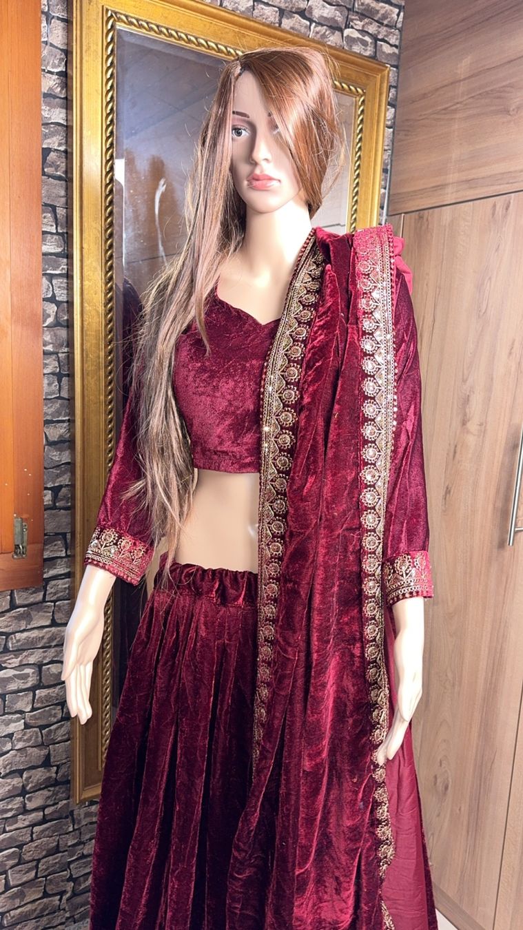 Vestiti: Velvet Dream' Lehenga – Nuovo e nell'imballaggio originale da Murgenthal venduto da mah_vy9v 3