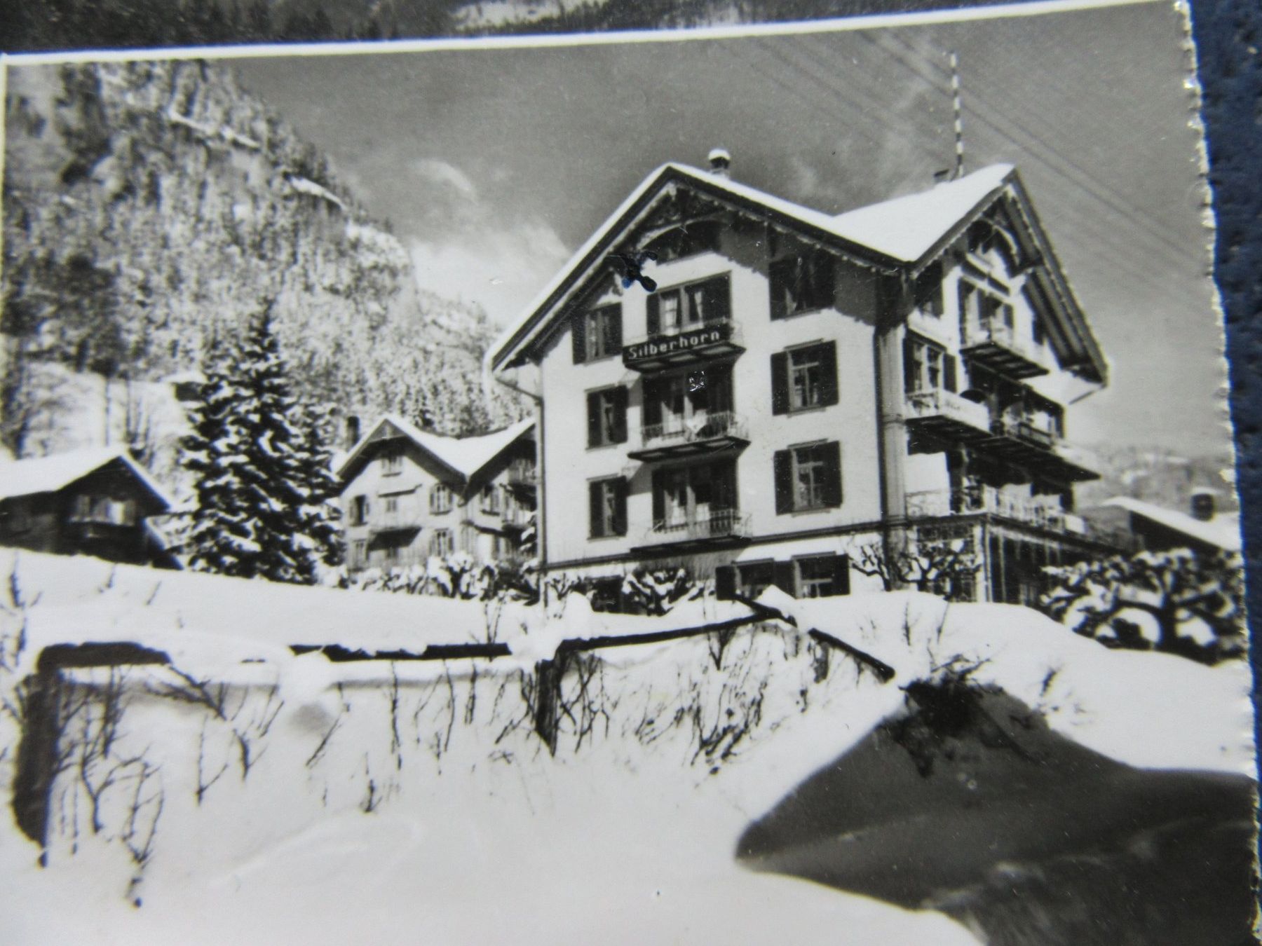 Ansichtskarten: BEATENBERG HOTEL SILBERHORN SCHNEE – Gebraucht aus Ettingen von Hausi4711 1